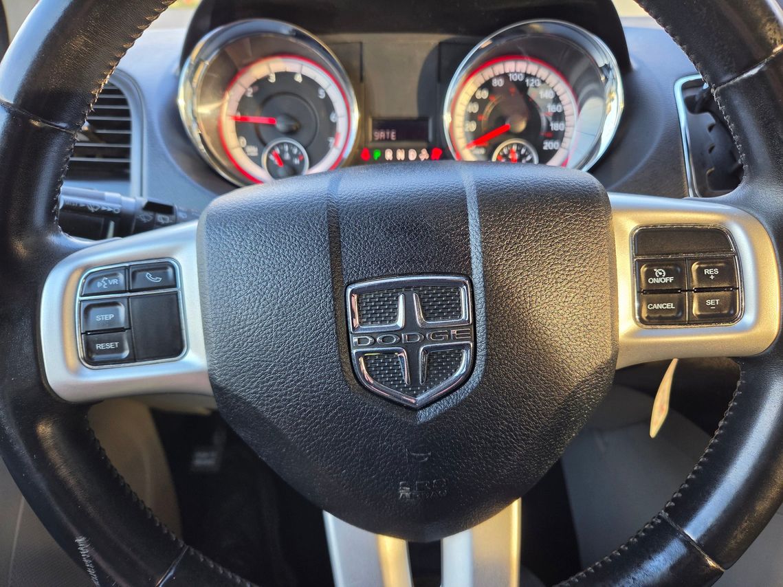 Dodge Grand Caravan 2014 - Image 20