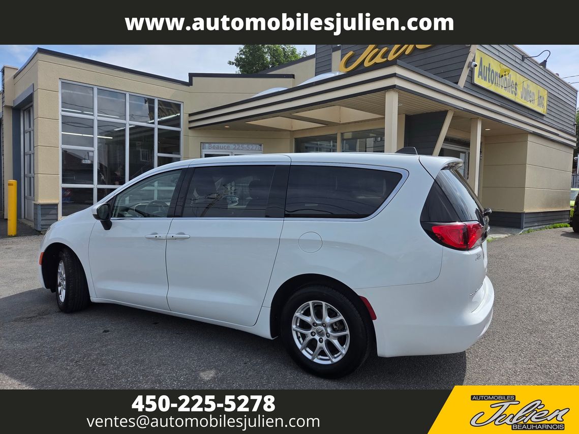 Chrysler Grand Caravan 2023 - Image 5