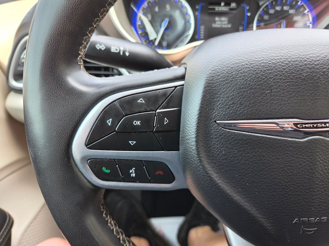 Chrysler Grand Caravan 2023 - Image 17