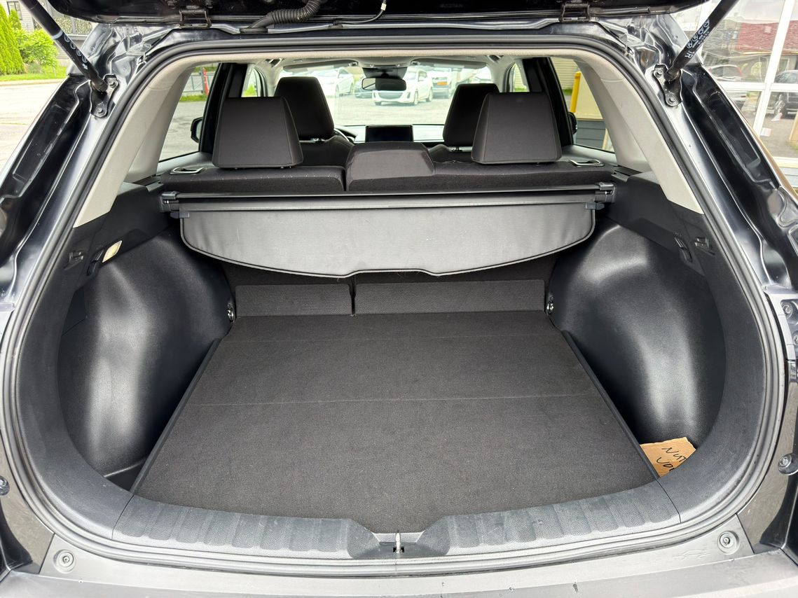 Toyota Corolla Cross 2023 - Image 8