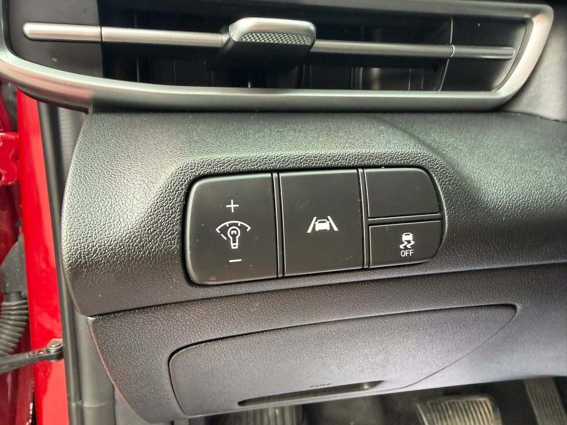 Hyundai Elantra 2023 - Image 15