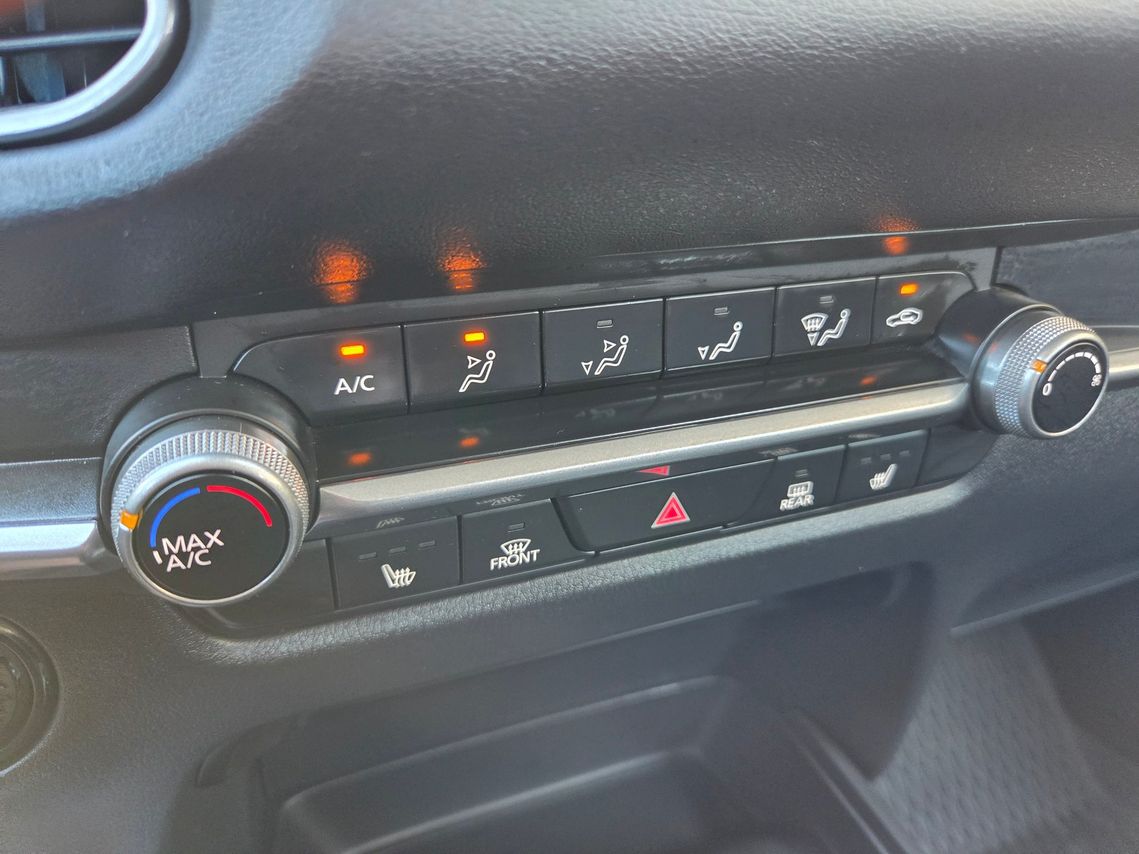 Mazda CX-30 2023 - Image 25