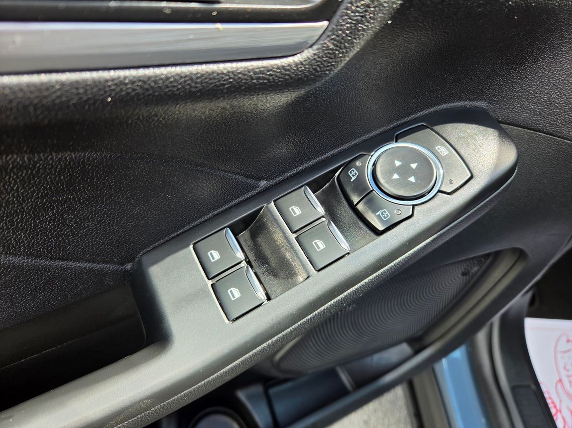 Ford Escape 2025 - Image 15
