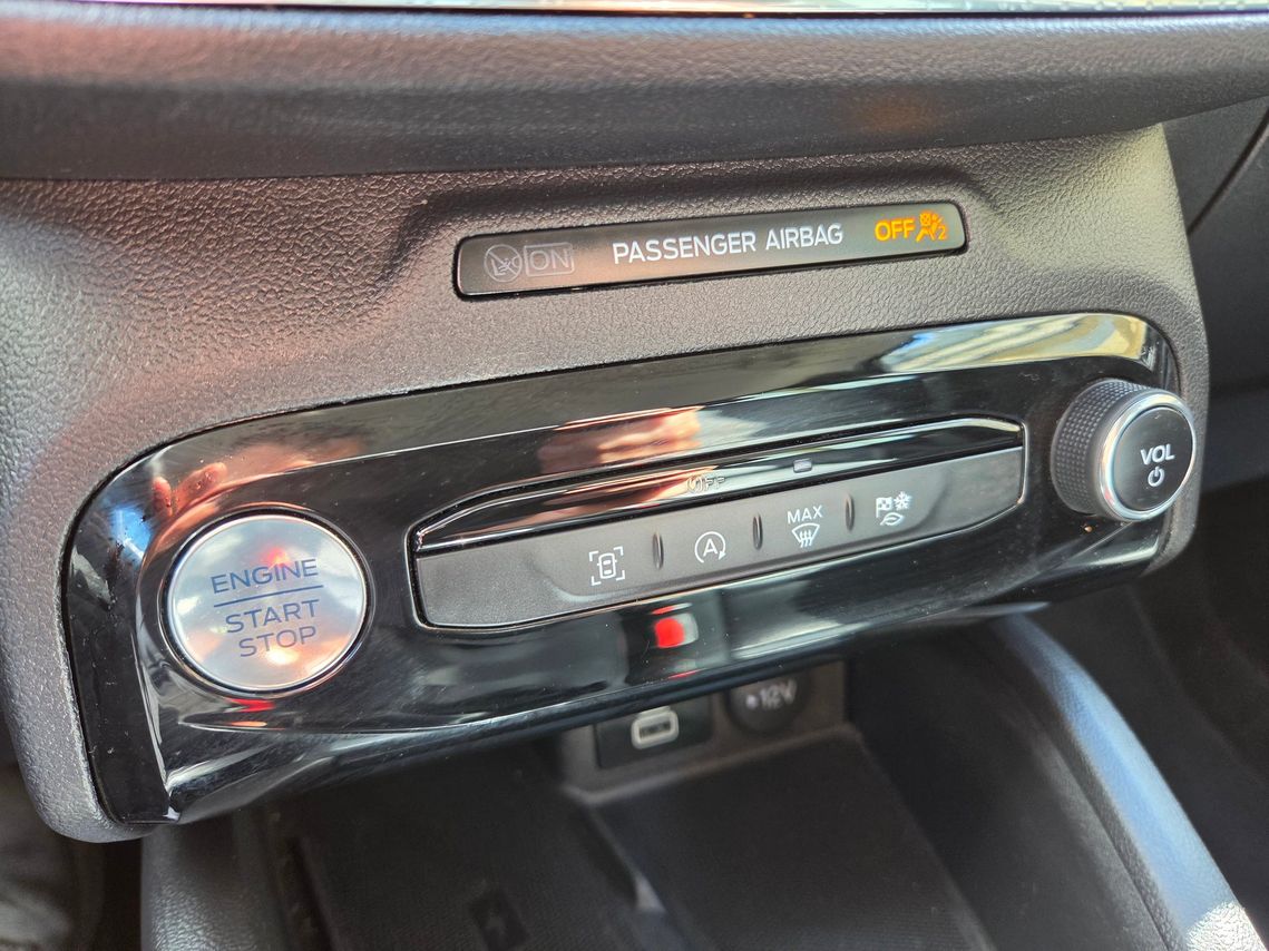 Ford Escape 2025 - Image 27