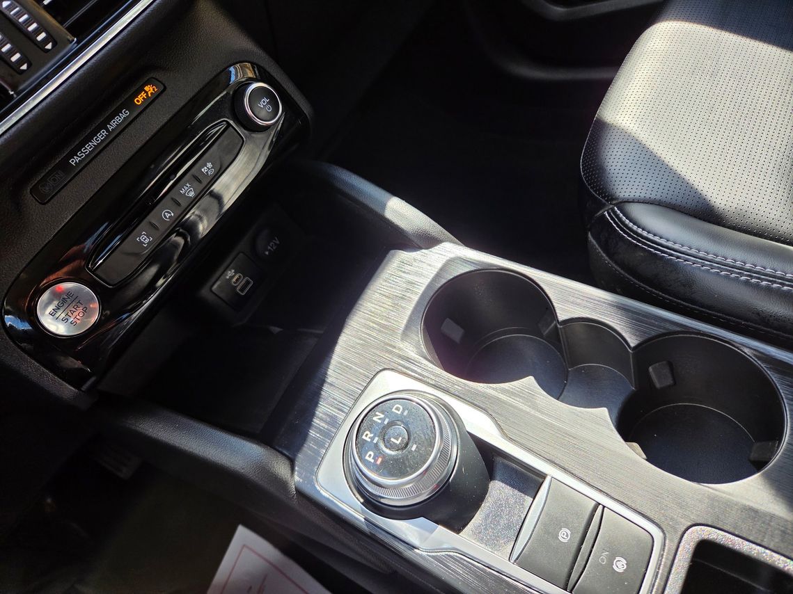 Ford Escape 2025 - Image 28