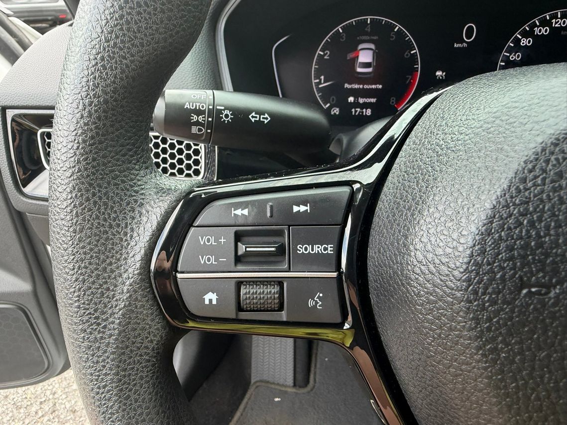 Honda Civic 2022 - Image 17