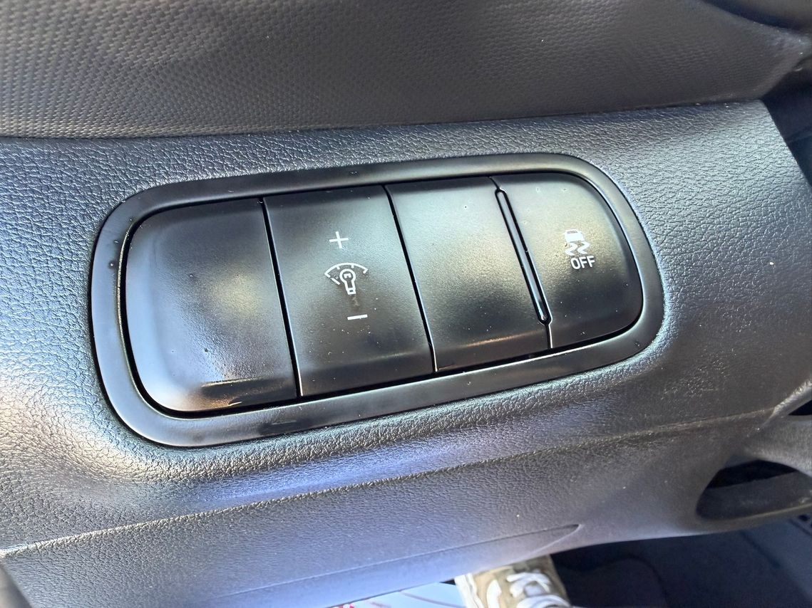 Hyundai Venue 2025 - Image 19