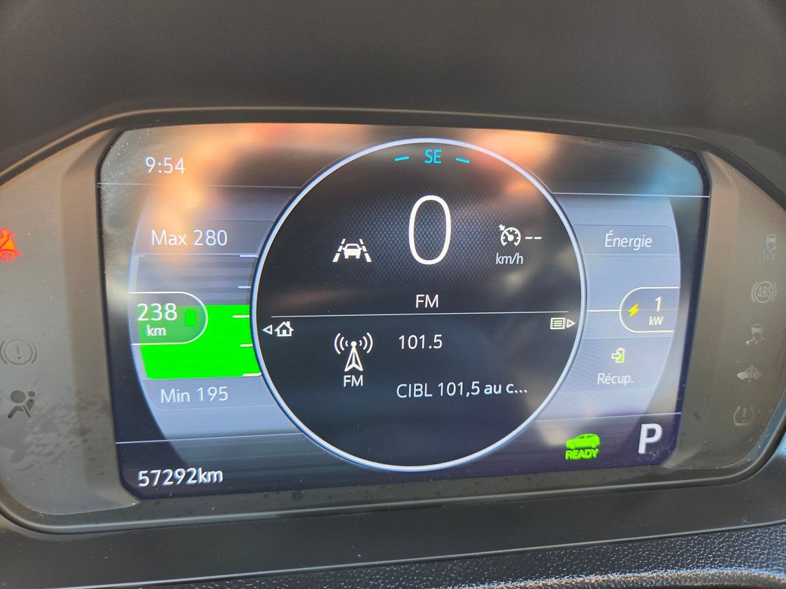 Chevrolet Bolt EUV 2023 - Image 20