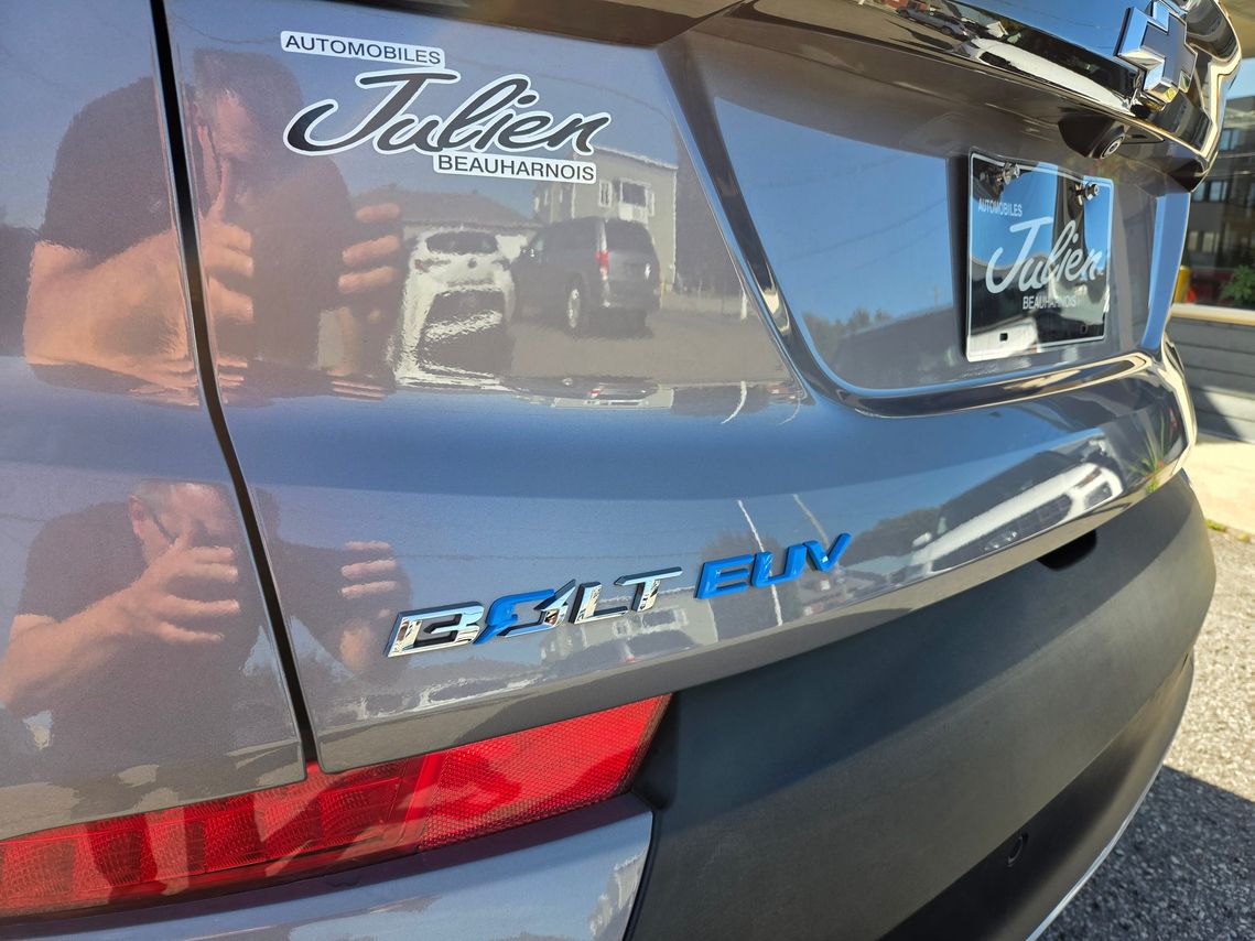 Chevrolet Bolt EUV 2023 - Image 6
