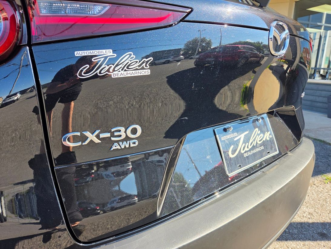 Mazda CX-30 2023 - Thumbnail 13